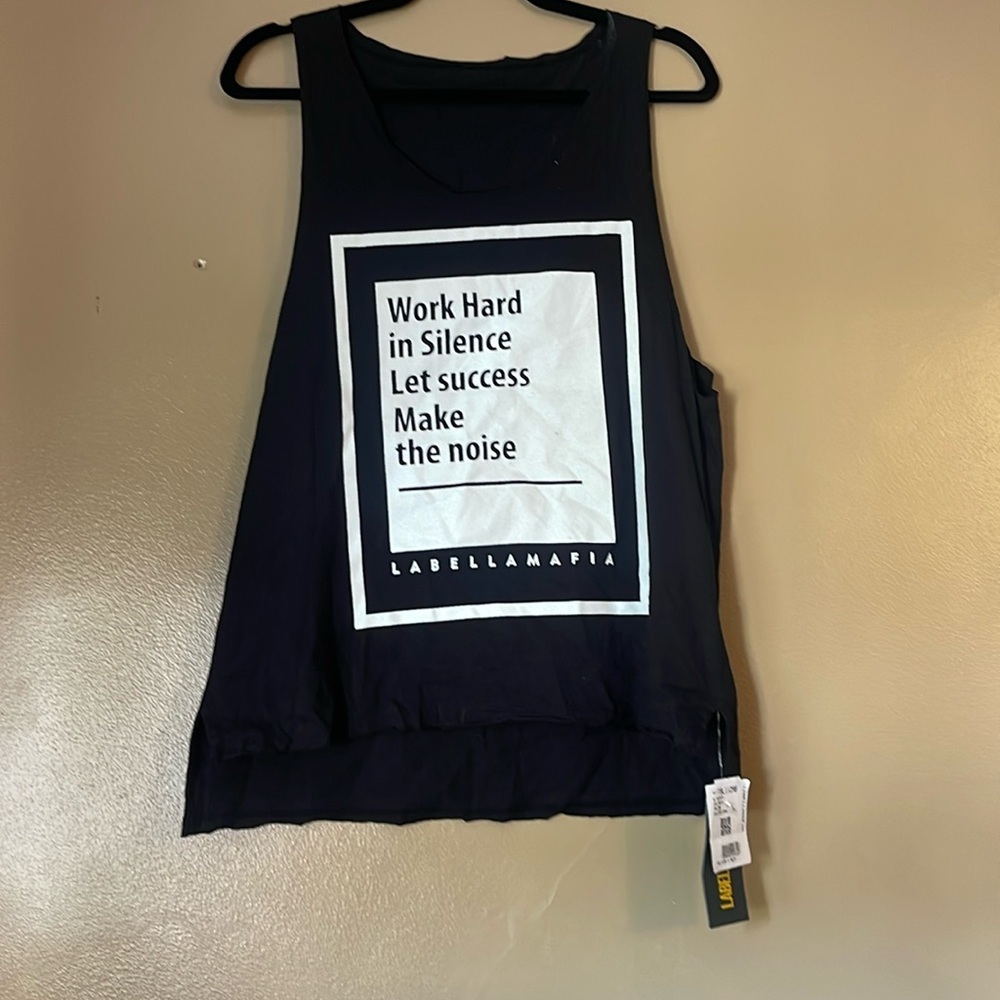 LABELLAMAFIA • Workout Tank • M